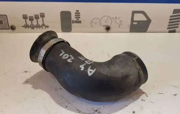 Audi A4 S4 B7 8E 8H Intercooler hose/pipe