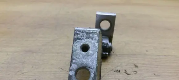 Front door upper hinge