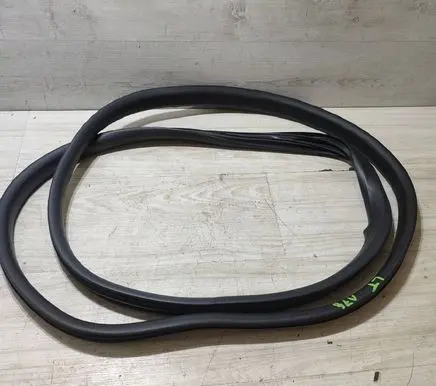 Renault Kangoo III Sliding door rubber seal 