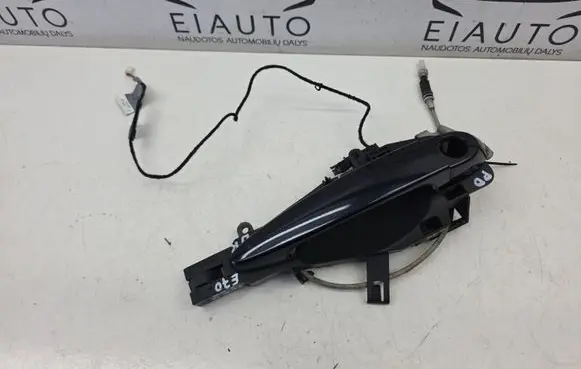 BMW X5 E70 Front door exterior handle 7184660
