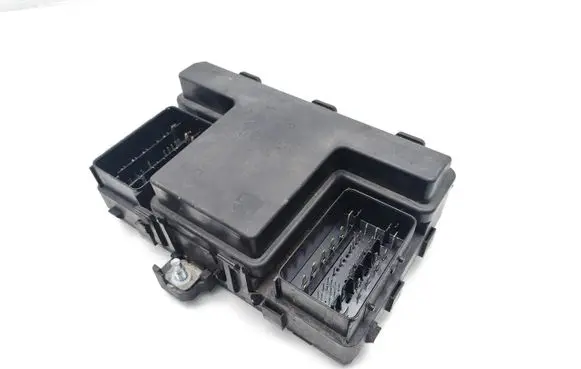 Ford Galaxy Fuse module F2GT-14A067-KD