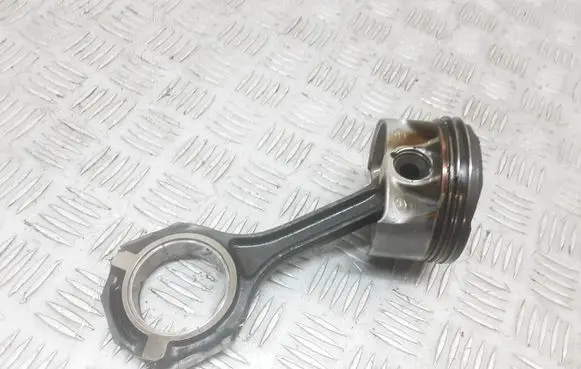 Mercedes-Benz C AMG W205 Piston with connecting rod A276 2049