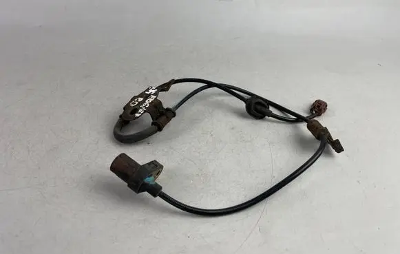 Subaru Forester SG ABS brake wheel speed sensor 27540AE021