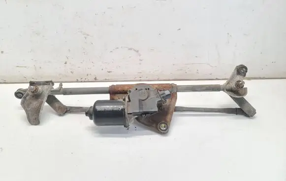 Toyota RAV 4 (XA20) Front wiper linkage and motor 8511042130