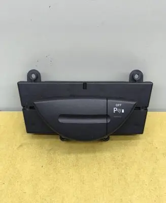 Mercedes-Benz CLS C219 Parking (PDC) sensor switch 2118216958 03751222