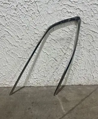 Peugeot 308 Rear side glass trim 