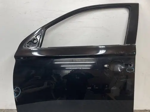 Mitsubishi Outlander Front door 