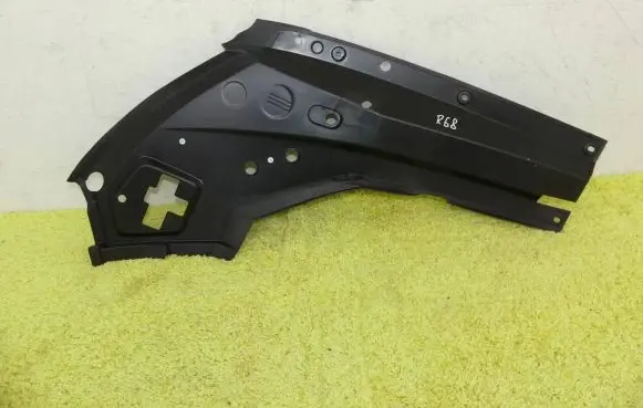 Audi e-tron Engine bonnet/hood lock trim molding 4KE805283