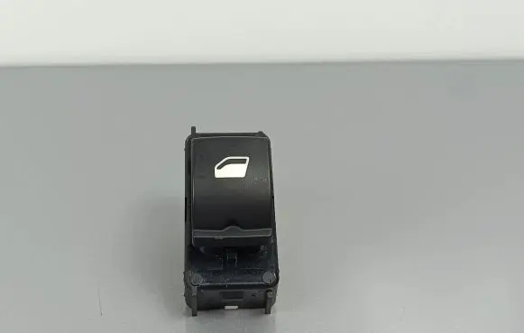 Peugeot 5008 II Electric window control switch 9804480320