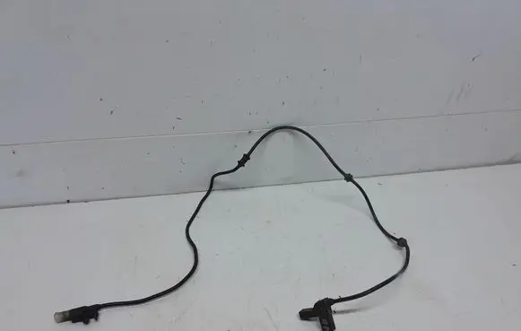 Mercedes-Benz S W221 ABS brake wheel speed sensor A2215400205