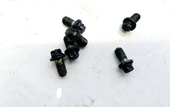 Opel Zafira B Nuts/bolts 