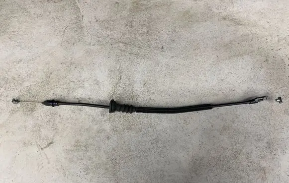 Skoda Octavia Mk2 (1Z) Front door cable line 1Z0837085A