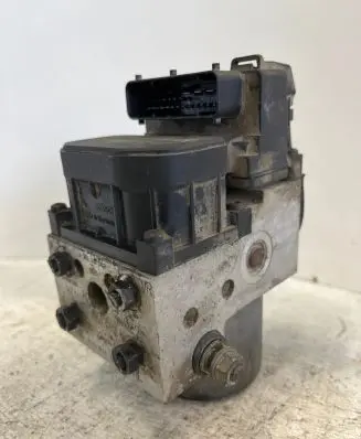 Volkswagen PASSAT B5 ABS Pump 0273004282 185654 12502
