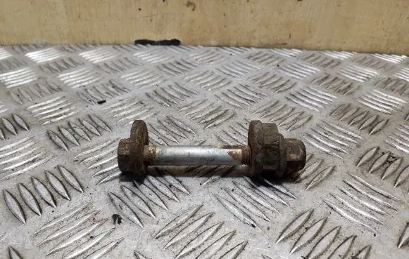 Mercedes-Benz ML W163 Rear suspension camber bolt 