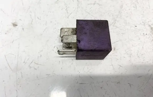 Saab 9-3 Ver1 Other relay 90494959 22204029