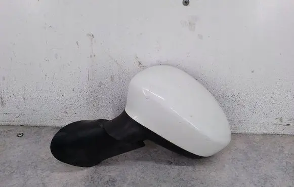 Fiat Punto Evo Front door electric wing mirror 
