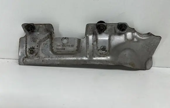BMW M6 Heat shield in engine bay 7852159