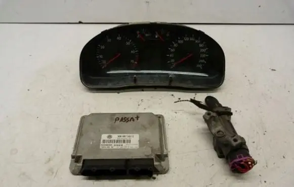 Volkswagen PASSAT B5 Engine ECU kit and lock set 3B0919861B