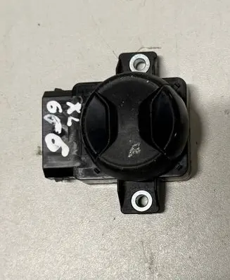 Volkswagen Touareg II Seat control switch 7P6959777A 10020209