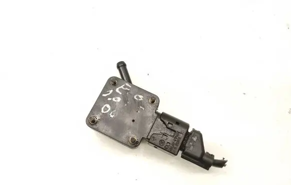 BMW 5 E60 E61 Exhaust gas pressure sensor 7789219
