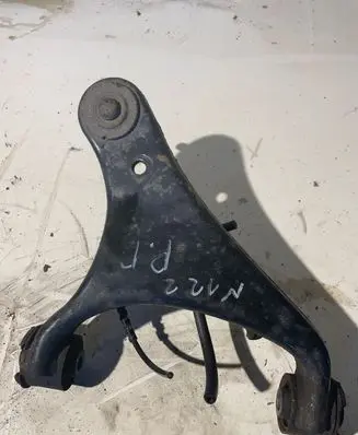 Land Rover Discovery 4 - LR4 Front lower control arm/wishbone