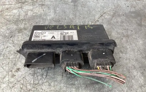Renault Vel Satis Light module LCM 8200261815