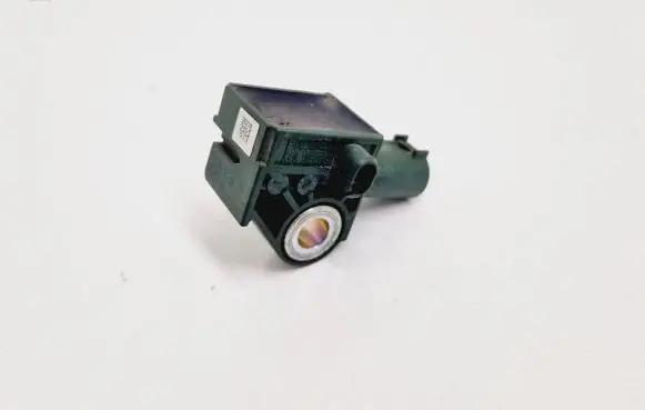 Mercedes-Benz CLS C218 X218 Airbag deployment crash/impact sensor A1729056000 5WK44192