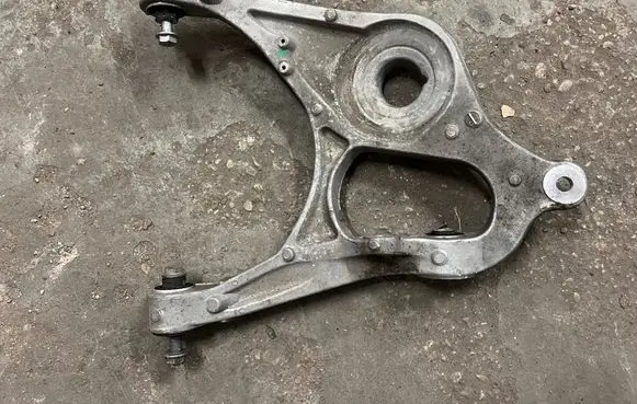 Mercedes-Benz GLS X166 Rear upper control arm/wishbone A16606 AS17M0