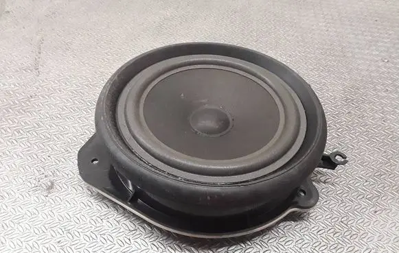 Audi A4 S4 B7 8E 8H Rear door speaker 8E0035411