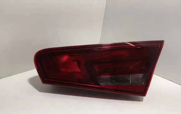 Audi A3 S3 8V Tailgate rear/tail lights 8V3945094 81050202