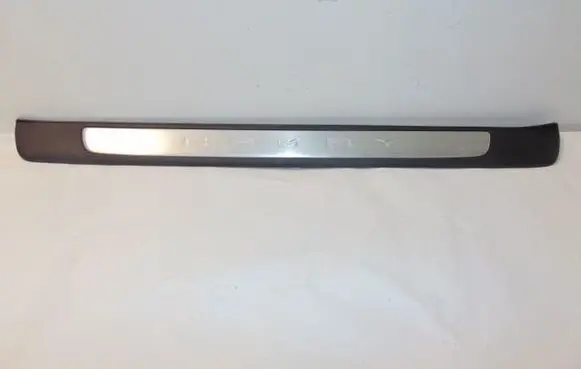 Toyota Camry VIII XV70 Front sill trim cover 6791106200