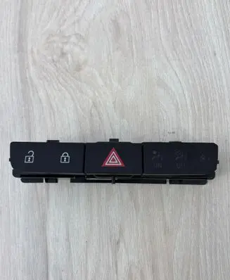 Opel Insignia A A set of switches 13324594