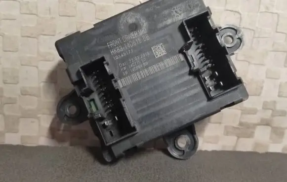 Jaguar E-Pace Door control unit/module HK8314D618BB