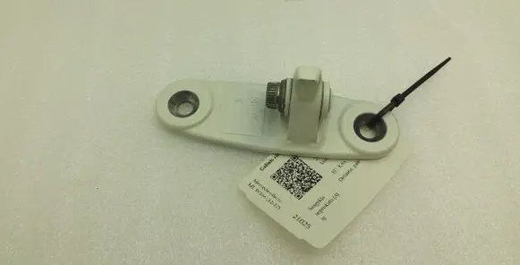 Mercedes-Benz ML W166 Rear door upper hinge A046572