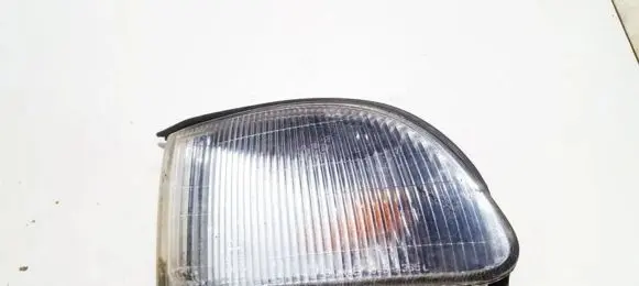 Mitsubishi Galant Front indicator light