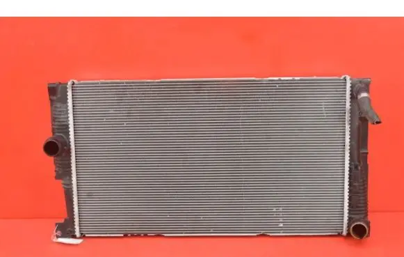 BMW 5 F10 F11 Coolant radiator 7626558