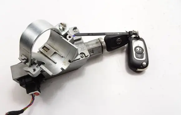 Opel Astra K Ignition lock 39079951 63010120041