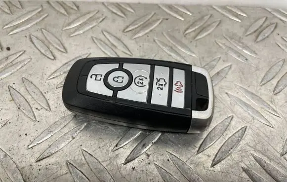 Ford Fusion II Ignition key/card HS7T15K601BC