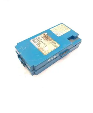 Mitsubishi Montero Fuse module MR445952 G8C500M G8C-500M