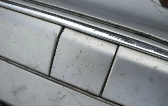 Mercedes-Benz C W203 Front tow hook cap/cover