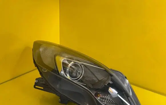 Opel Zafira C Headlight/headlamp 13399859