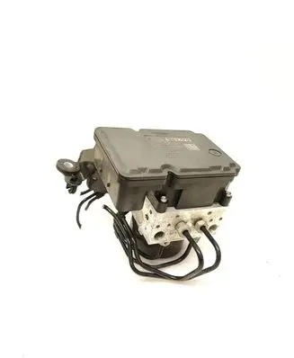 Volvo V70 ABS Pump 31329139