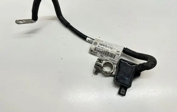 Volkswagen Tiguan Negative earth cable (battery) 1K0915181H 519416C41
