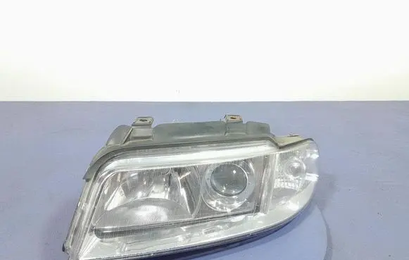 Audi A4 S4 B5 8D Headlight/headlamp 