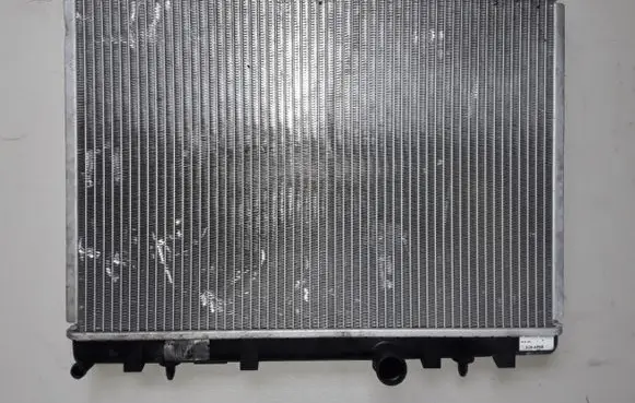 Peugeot 5008 Coolant radiator 524APNR