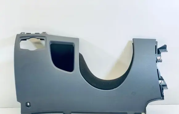 BMW 1 E81 E87 Dashboard lower bottom trim panel 7124665