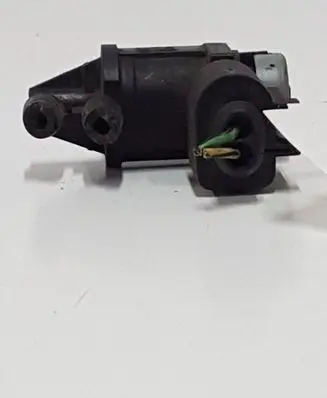 Skoda Superb B6 (3T) Turbo solenoid valve 1K0906283 1531E