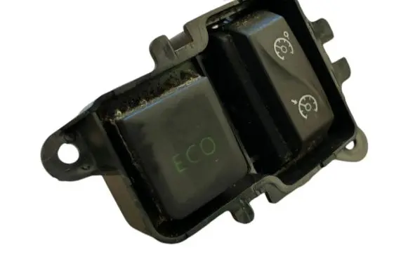 Renault Clio IV Cruise control switch 