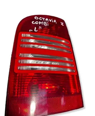 Skoda Octavia Mk1 (1U) Rear/tail lights 1U9945095 1U9945111