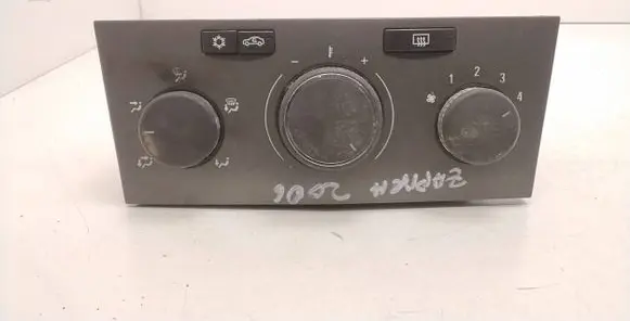 Opel Zafira B Climate control unit 901513170001 84131